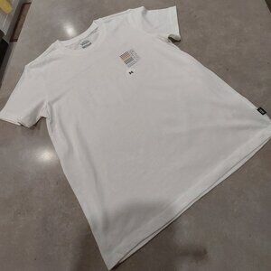 VANS Women's White Short Sleeves Tee Shirt w/Logo on Front/Back - Size Medium